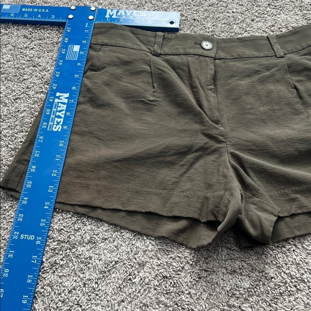 LOFT Women's Dark Green Shorts Button Front / Elastic Back Pockets - Size L - Picture 7 of 7